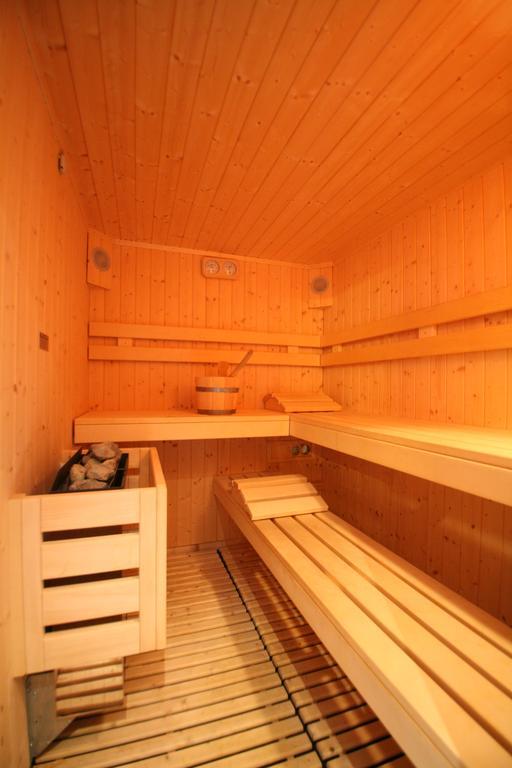15.92 Hotel Cazzago  Eksteriør bilde