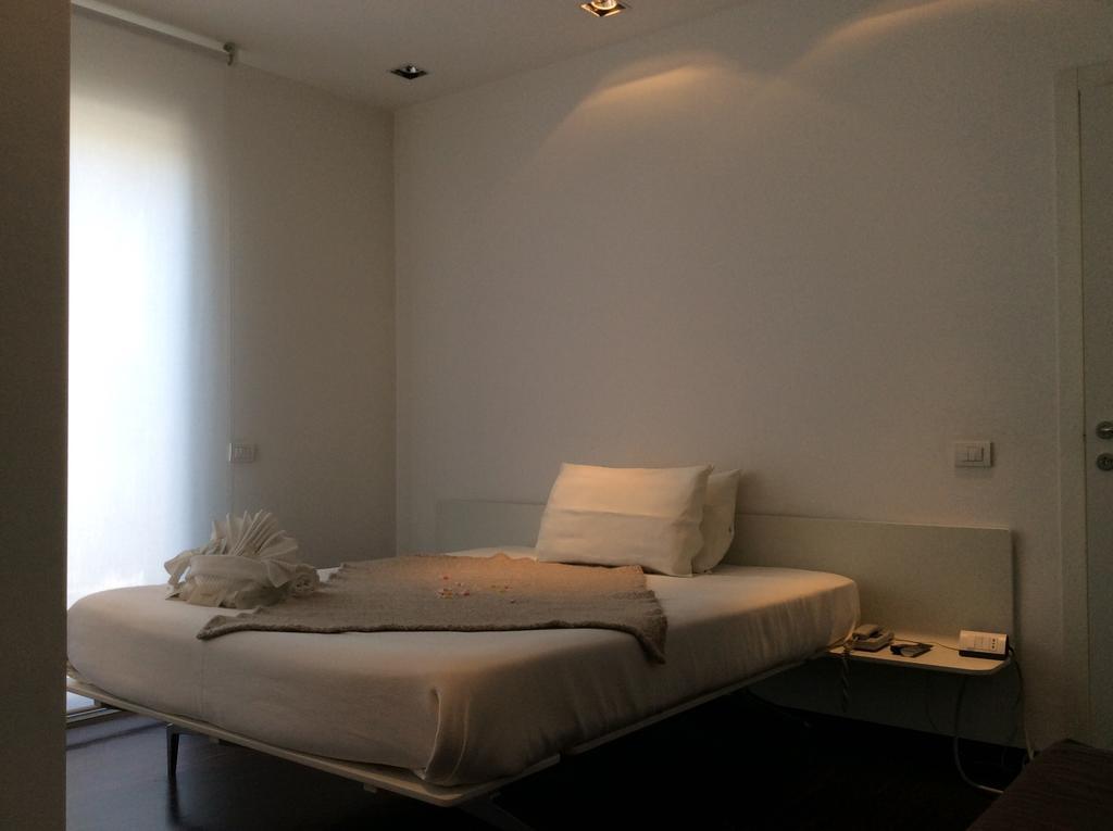 15.92 Hotel Cazzago  Eksteriør bilde
